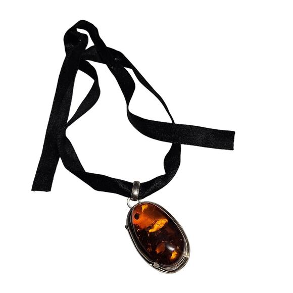 Honey Amber .925 Silver Large Wrapped Pendant Black Ribbon Necklace - Picture 3 of 6